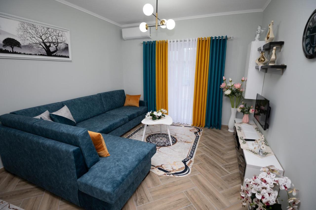 Elton Tushemisht Apartament Pogradec